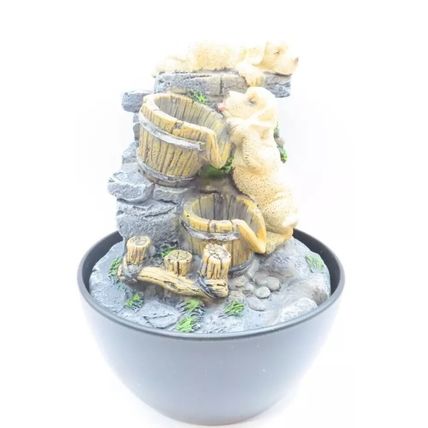 Water Fountain Golden Labrador 18 CM LED Colour Changing Home Decor Gift