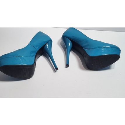 Woman's Blue Stiletto pumps heels round Size 8 "Charlotte Russe"
