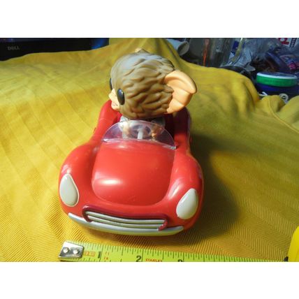 Funko Pop Hot Topic EXCLUSIVE! GREMLINS - GIZMO In Red Corvette!! #71 ! $25.00
