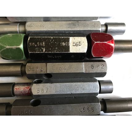 LOT THE PIPE MACHINERY GO NO GO PLUG GAGE .553,.557,.565,.562,.557,.555,.570,ET