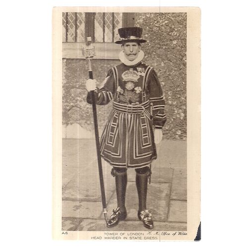 THE HEAD WARDER, TOWER OF LONDON.unused antique postcard by Harrison & Sons #