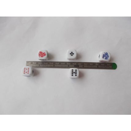 POKER DICE X 5 / BOXED AS SHOWN WHICH IS DOG EARED (31/01)