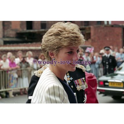 rs0434 - Princess Diana visit to Jessops Hospital Sheffield 1991 -print 6x4