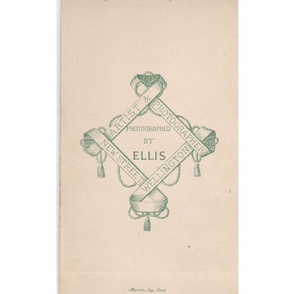 VICT. CDV PHOTO - SEATED YOUNG MAN BY ELLIS, WELLINGTON