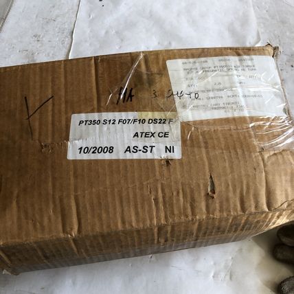 AIR-TORQUE PT350-S8 F,PT 350 S12 F PNEUMATIC VALVE ACTUATOR F07/F10-N-DS-22,AV