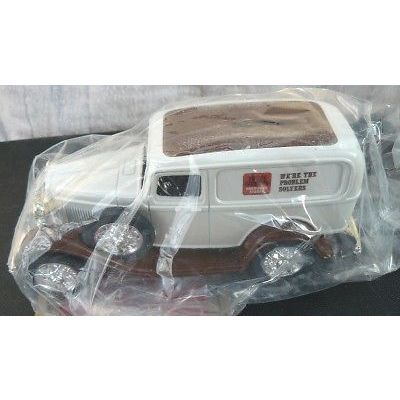 1/24 or 1/25 32 Ford, ( 023 )