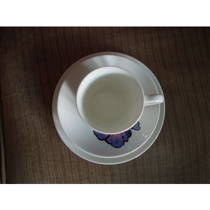 Susie Cooper Wedgwood Blue Anemone Cup Saucer Plate Trio