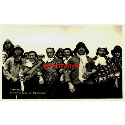 Group Of Fishermen (Pecheurs), Ostende, Belgium, 3447 RP Postcard, 1946