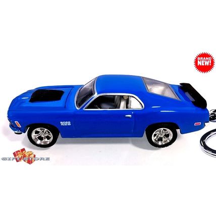 RARE KEYCHAIN 1970 BLUE