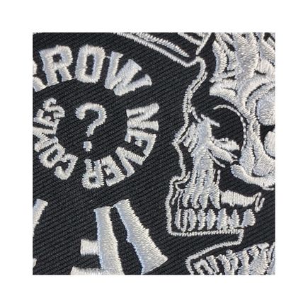 Skull Iron On Patch Embroidered Round Slogan Sew Biker Punk 9 cm x 9 cm P691