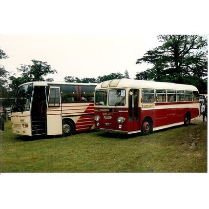 Colour Photograph of East Kent Road Car Co. Ltd. - WFN 513