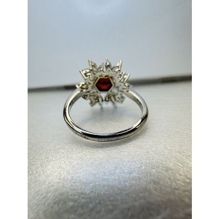 Ring Bomb Party Sz8 RBP Flower W/ Red Hexagon Gem Rhodium P Band *Missing A Gem*