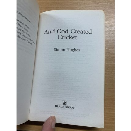 2000 SIMON HUGHES "AND GOD CREATED CRICKET" SPORTS PAPERBACK BOOK (P3)