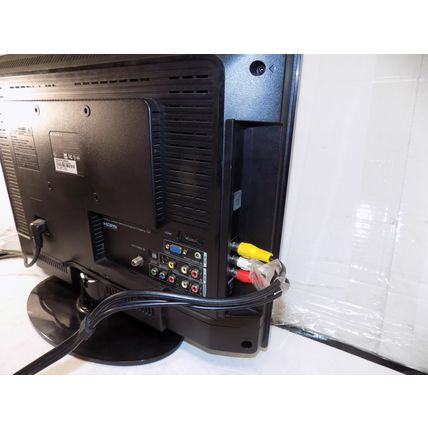 Dynex 22 In 720p LCD TV HDTV (DX22L150A11) With PC Input Includes Remote
