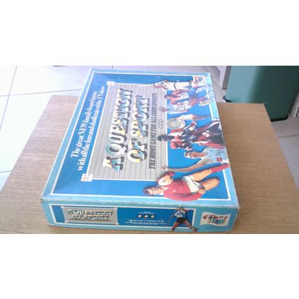 A QUESTION OF SPORT Board Game (Based on the BBC TV Show) VINTAGE 1986
