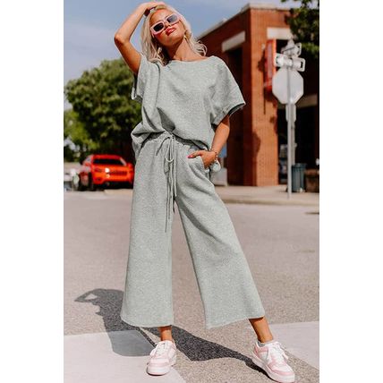 Gray Textured Loose Fit T Shirt and Drawstring Pants Set
