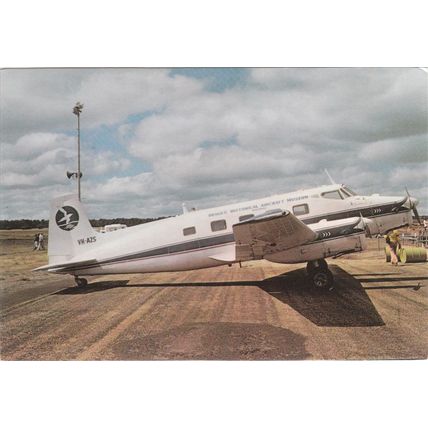 Drages Historical Aircraft Musuem DHA3 Dover 2 Civil Aviation Postcard (A18981)