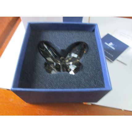 SWAROVSKI BRILLIANT BUTTERFLY – SATIN 952727