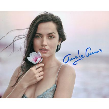 Autographed Ana De Armas 8 x 10 Photo Signed