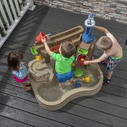 Step 2 Pump & Splash Discovery Pond Water Table, Kids Water Sensory Activity Poo