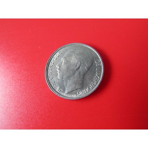 1970 LUXEMBOURG ONE FRANC FREE POST. O