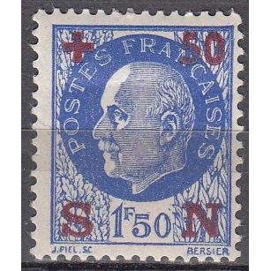 France 1942 Michel 563 Neuf * Cote (2008) 0.20 € Maréchal Pétain