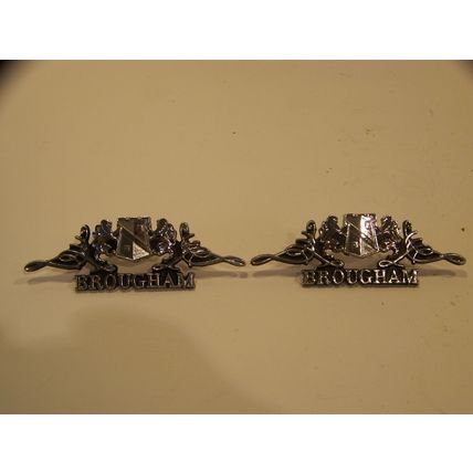 1974 75 76 77 78 CHRYSLER BROUGHAM ROOF EMBLEMS MEDALLIONS NEW YORKER #3810011