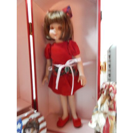Robert Tonner's Betsy McCall, Her Red Carrying Case, Extra Outfits