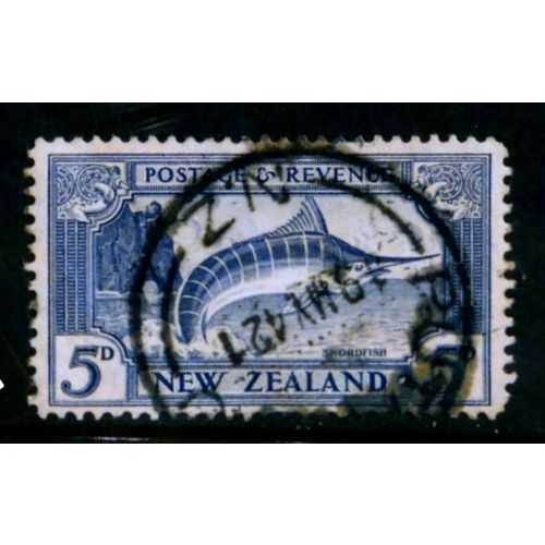 NEW ZEALAND 1942 SG 584c 5d ULTRAMARINE STRIPED MARLIN FINE USED #2