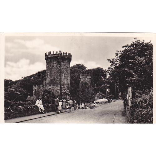 Castle Inn & Highway Edgehill Warwickshire Postcard (WAR75908)