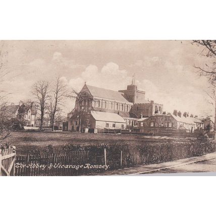 E190 ROMSEY - THE ABBEY @ VICARAGE