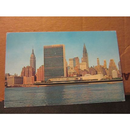 MID MANHATTAN, New York City used postcard 1980 pm =