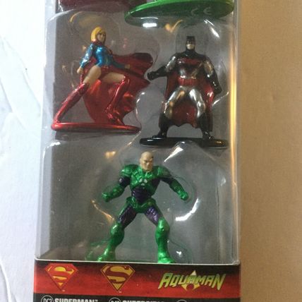 NEW DC Comics Metal Nanofigure Pack A & Pack B