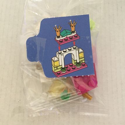 NEW Disney Lego Tiana Micro Doll Figure and Fireplace with Frog & Tiana's Palace