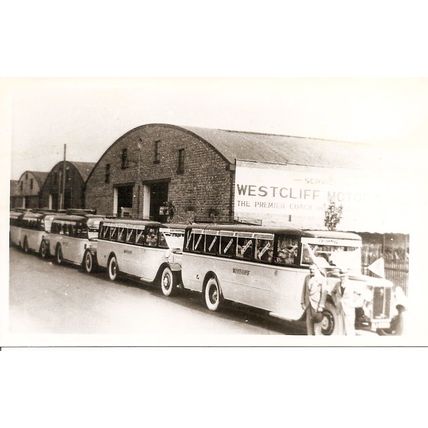 Black & White Photograph of Westcliff-on-Sea Motor Services Ltd - HJ 9029