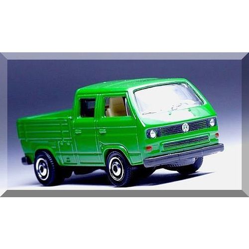 Matchbox - Volkswagen Transporter Cab: '17 MBX Explorers #95/125 *With Cargo*