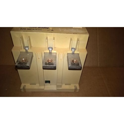 Allen Bradley 825-MCM630 Ser.A Converter Module 160-630 Amps - used