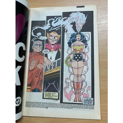DC COMICS JUSTICE LEAGUE OF AMERICA #238 MAY 1985 (VFN+) COMIC (LL)