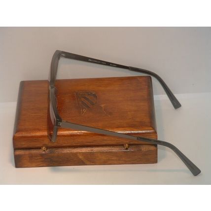 Pre-Owned Men’s Grey Camelot Elijah Glasses
