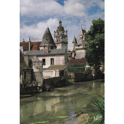 Loches Saint Antoine and le chateau France Postcard used VGC
