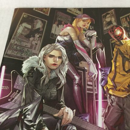 2021 Marvel Comics Silk #5 Virgin Variant Cover by Kael Ngu