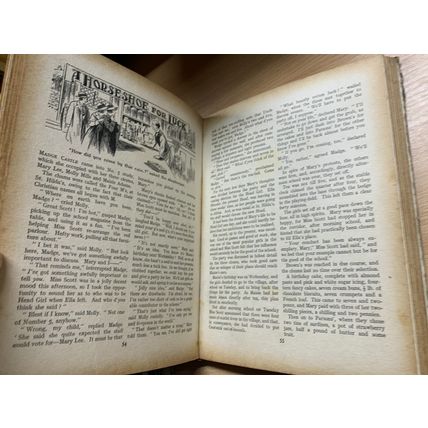 RARE* 1934 "MY FAVOURITE ANNUAL 1935" ILLUSTRATED ANNUAL HARDBACK BOOK (P5)
