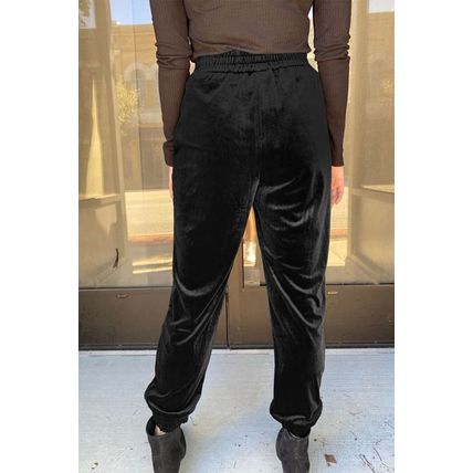 Black Solid Velvet Jogger Pants