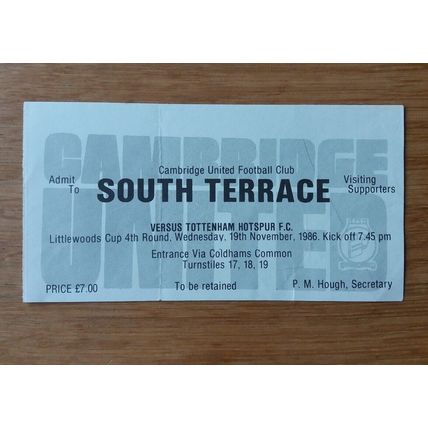 1986/87 League Cup 4th Round Programme & Ticket Cambridge U vs Tottenham / Spurs