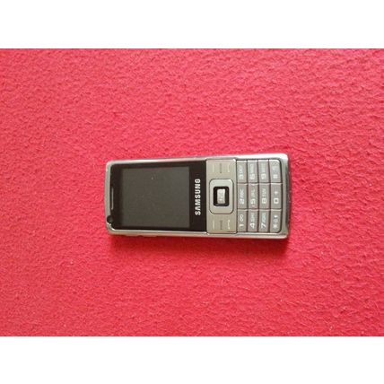 Samsung l700 phone for sale all defective-