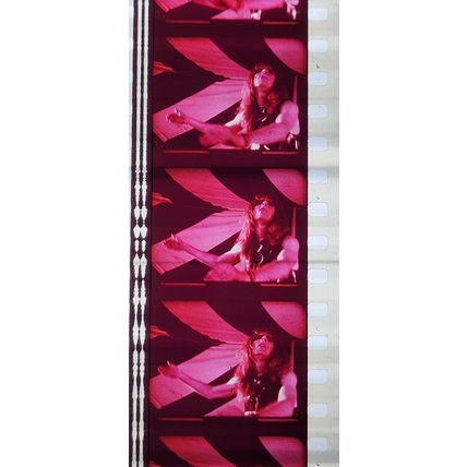 ALICE COOPER. Pk MTP - a008H . 1 STRIP OF 5 - 35MM FILM CELLS.