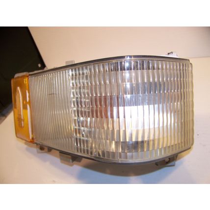 1975 CADILLAC DEVILLE FLEETWOOD RH FRONT TURN SIGNAL ASSY OEM #5966732
