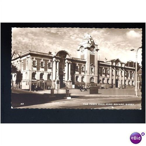 Wales BARRY Town Hall Postcard (43)