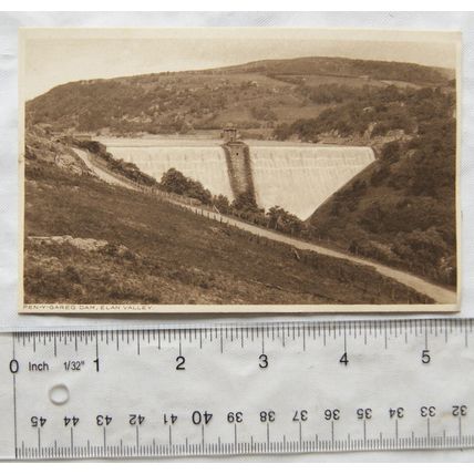 vintage postcard Pen Y Gareg Dam, Elan Valley