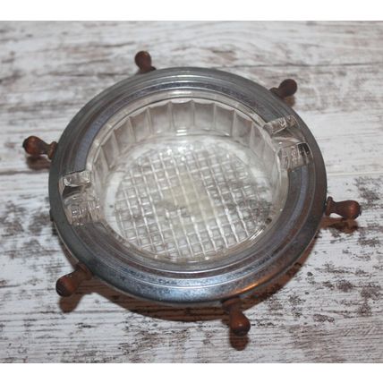 Vtg Nautical Decor Metal Ship Wheel Ashtray Waffle Pattern Glass Bottom Gift